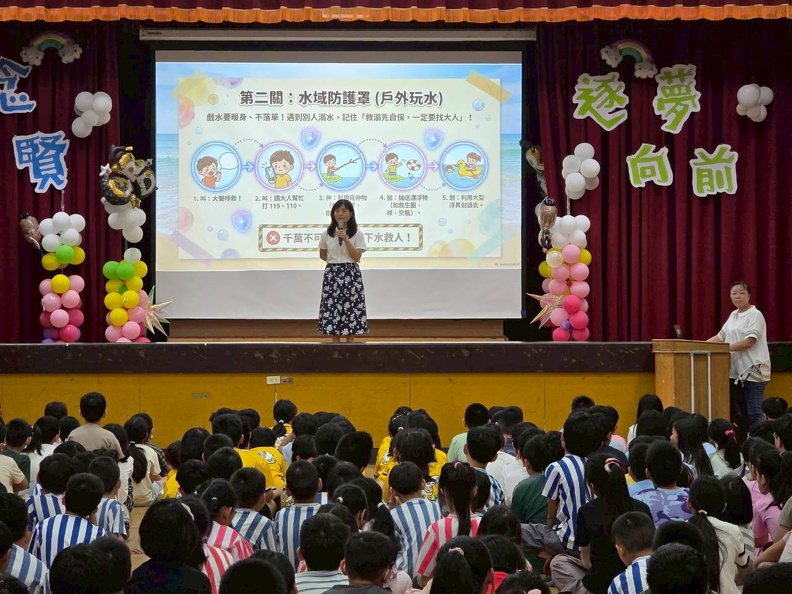 休業式 (20)