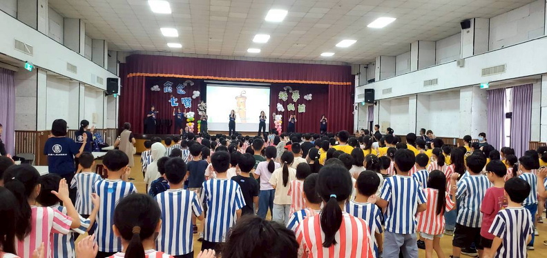 休業式 (14)
